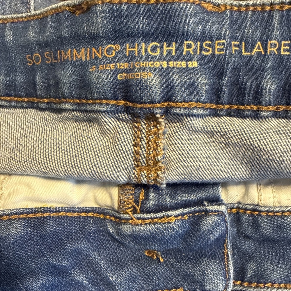 Chico's So Slimming High Rise Flare Jeans Size 2R Size 12 Medium Wash - Picture 8 of 9